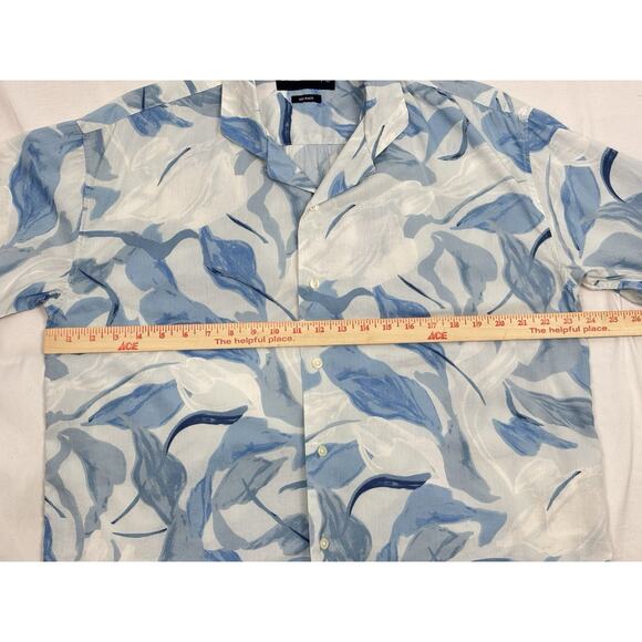Abercrombie & Fitch Shirt Mens M Blue Relaxed Short Sleeve Button Up Leaf *spot* - Picture 3 of 7